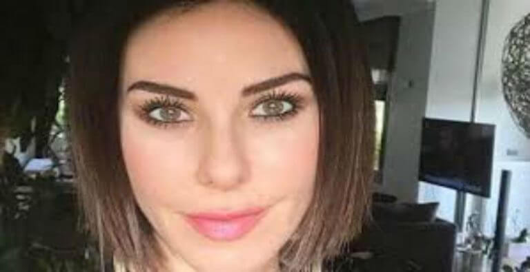 Defne Samyeli, Sahnede Devleşti..