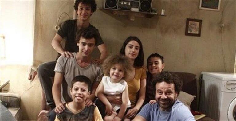 Dizi dizi gezen bir dizide tutunamayan ünlü isim kim?