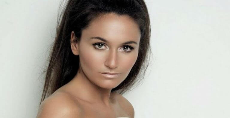 Eda Taşpınar'ın Banyodan Paylaştığı Pozu Olay Oldu!