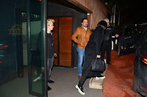 Emre Altuğ'un olaylı gecesi