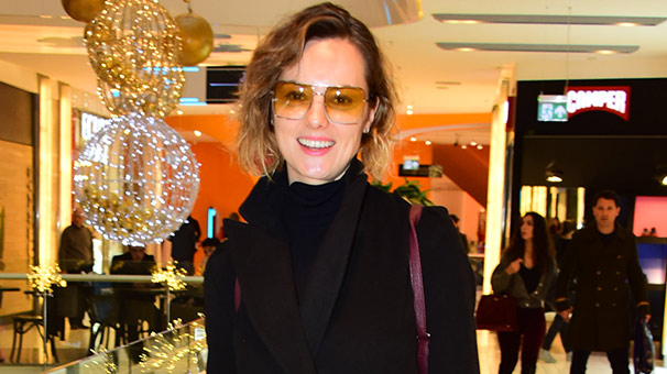 Şebnem Schaefer, Etiler'de objektiflere yansıdı