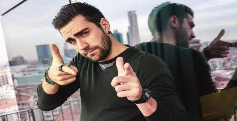 Seviyeli Derecede Kıskancım!