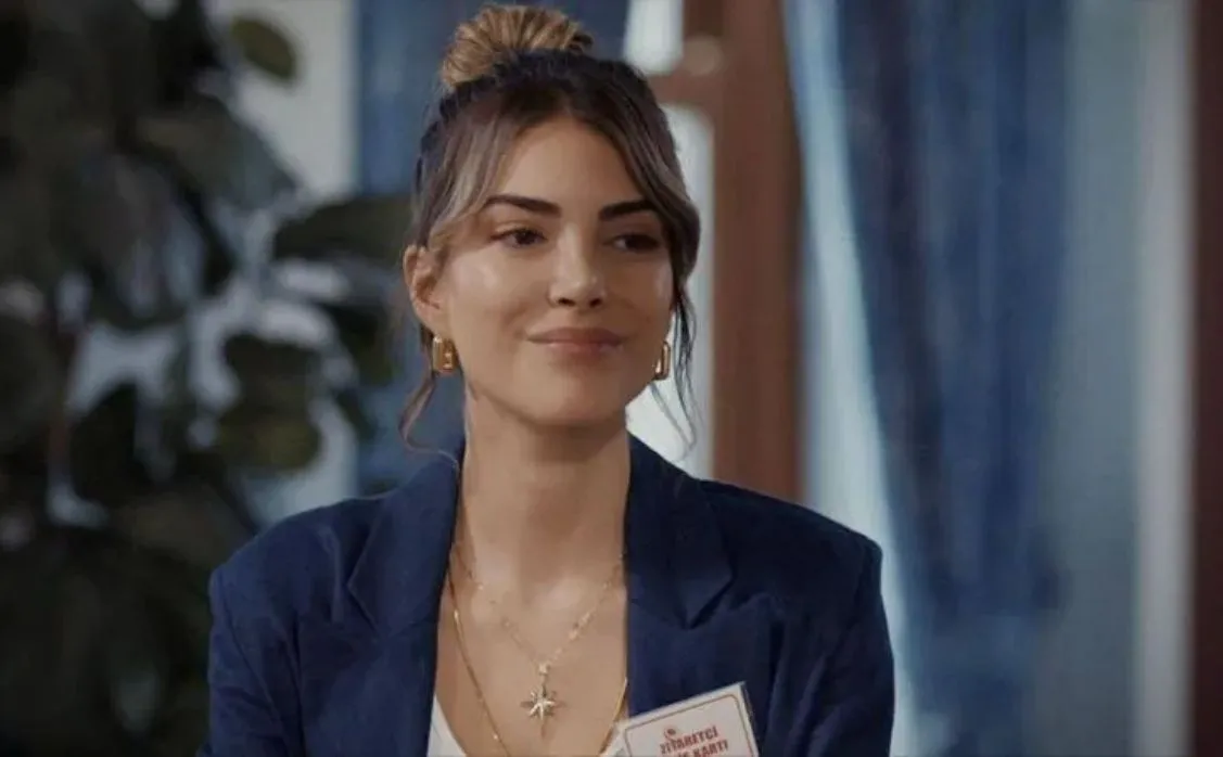 Deniz Baysal Kimdir?