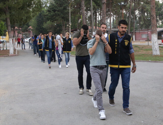 Gözaltına alınan Birkan Key'in kelepçeli görüntüleri bir hayli konuşulmuştu