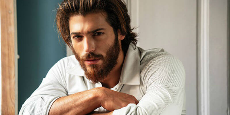 Can Yaman'a teklif üstüne teklif yağıyor