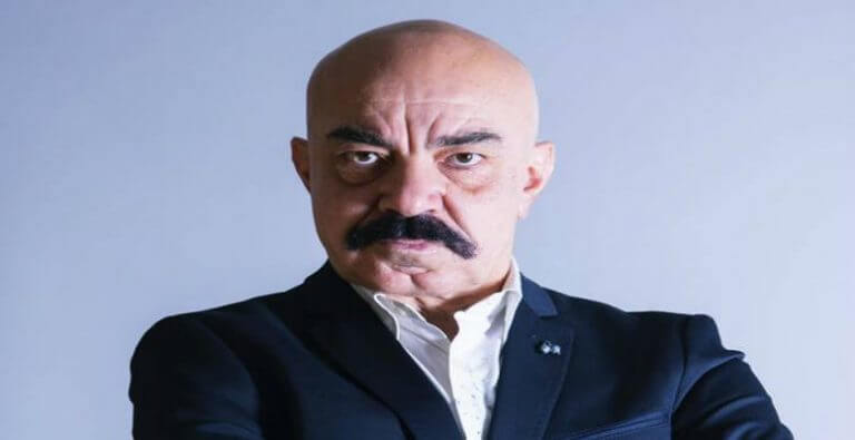 Melih Çardak Kimdir?