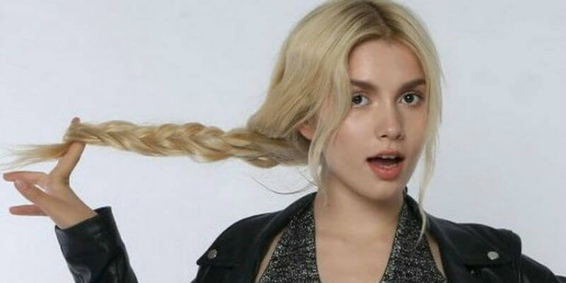 Aleyna Tilki Piyano Çaldı Sosyal Medya Hesabından Paylaştı