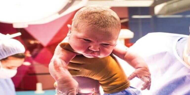 Alişan’ın Oğlunun Doğum Fotoğrafları Ortaya Çıktı!