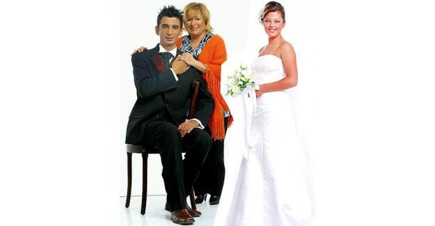 Sinem Umaş, katıldığı Gelinim Olur Musun? yarışmasıyla tanınmıştı.