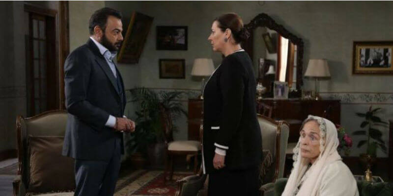 Fekeli Her Şeyi Öğreniyor