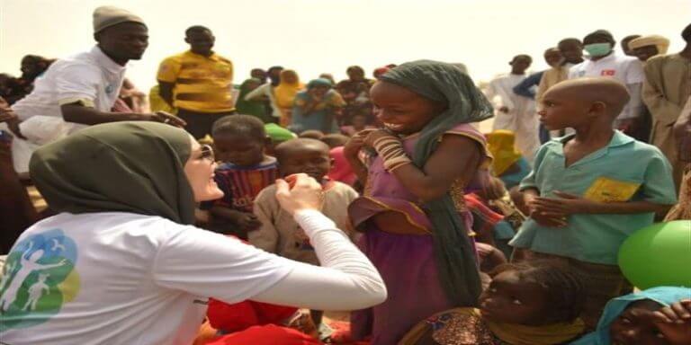 Gamze Özçelik Dur Durak Bilmiyor! 11 Su Kuyusu Daha Açtırdı