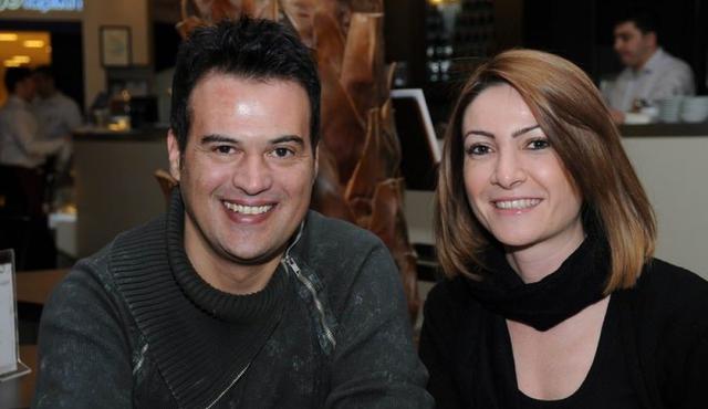 Hakan Peker, Arzu Toprak ile olan 6 yıllık evliliğini geçtiğimiz Kasım ayında noktaladı. 