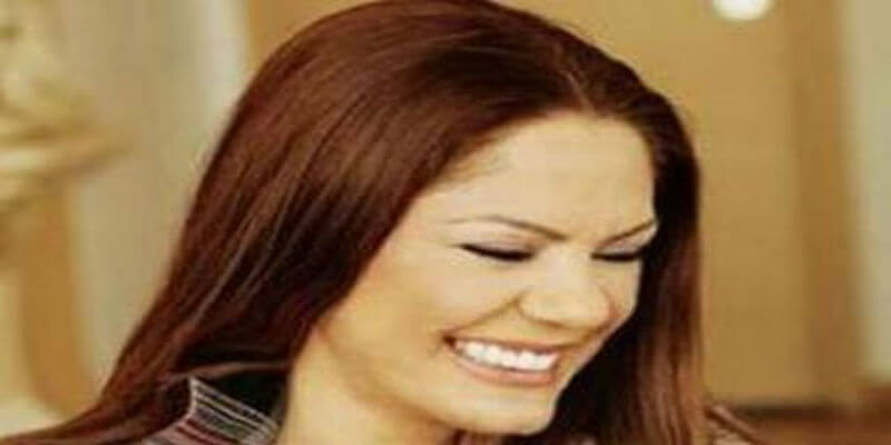 Şarkıcı İzel'i Görenler Tanıyamadı