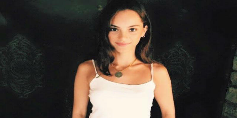 Sera Kutlubey Kimdir