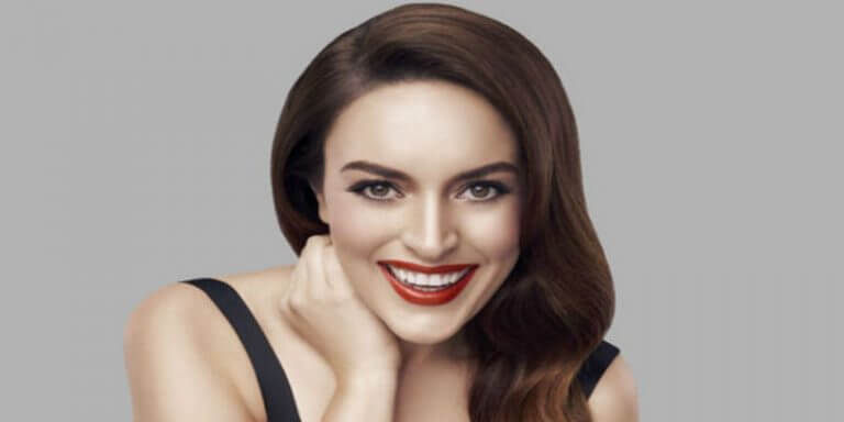 Ezgi Mola Sır Gibi Sakladığı Sevgilisi İle İlk Defa Görüntülendi