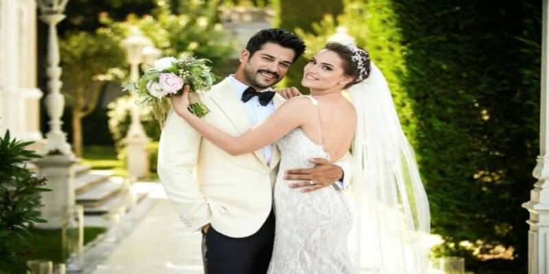Fahriye Evcen ve Burak Özçivit'in Bebeklerinin Adı Belli Oldu