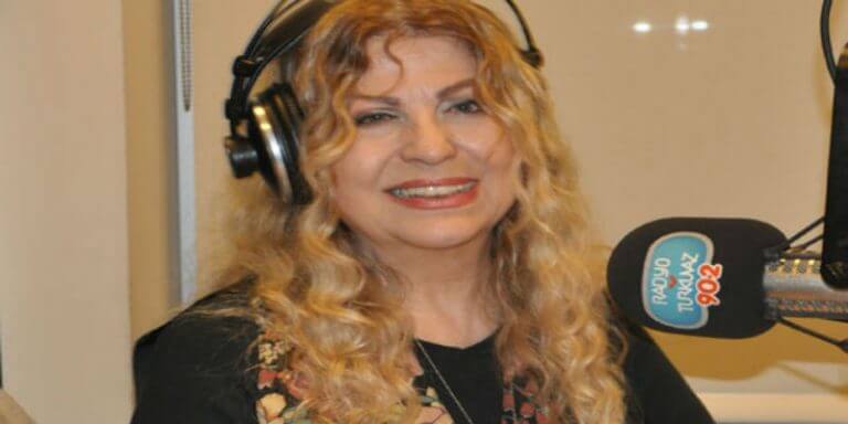 Füsun Önal Kimdir?