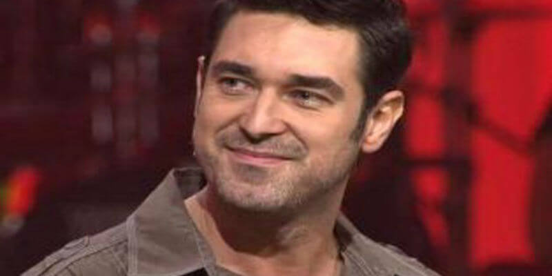 Ünlü Oyuncu Burak Hakkı, Evlilik Yeminini Bozdu