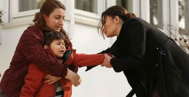 Gülperi Eyüp'ün Elinde