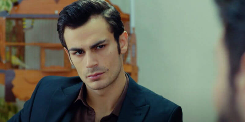 Dündar Damatlıkla Kala Kalıyor