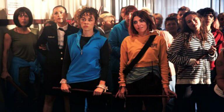 Avlu Dizisi Neden Yayından Kaldırıldı?