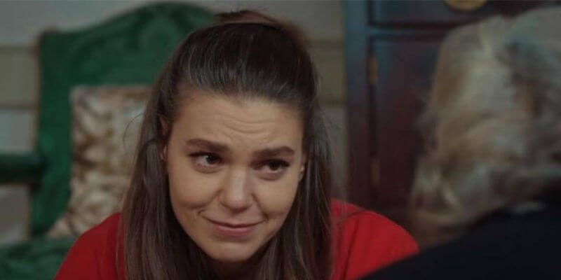 Esma Süreyya'ya Devir Teslim Yapıyor