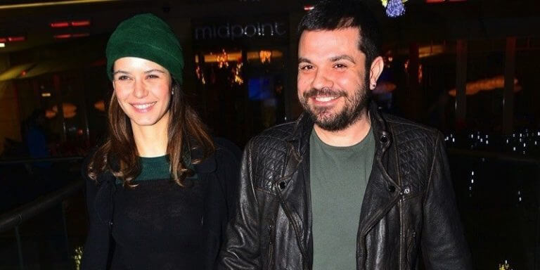 Kenan Doğulu’dan Beren Saat’e Çifte Jest!