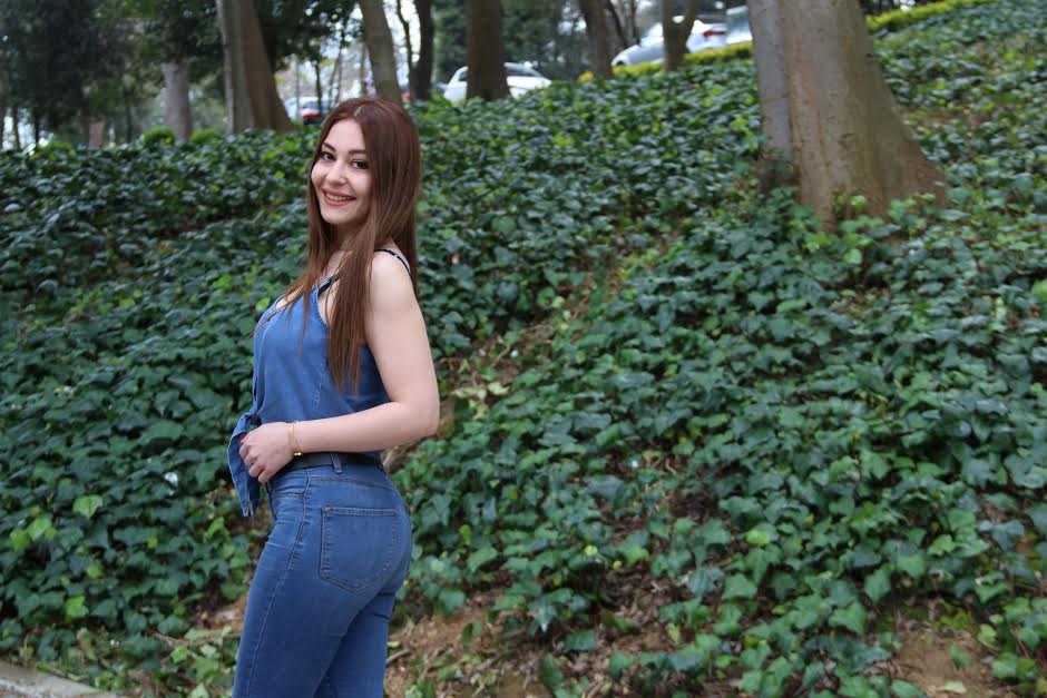 Kübra Karen Kimdir?