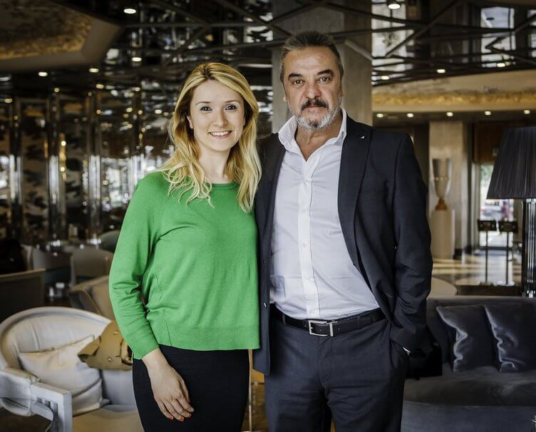 Mesut Akusta'nin Eşine Korkunç Saldırı