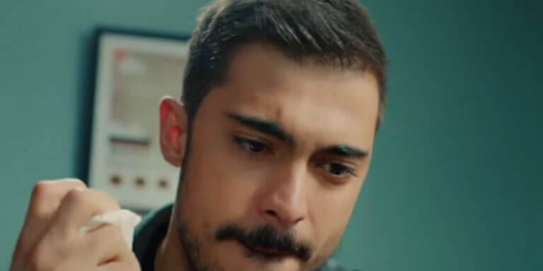 Yasak Elma 42. Bölüm 2. Fragmanı İzle! Ender’in Evlatlık Verdiği Oğlu Ortaya Çıkıyor!