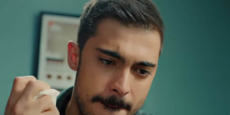 Ender'in Evlatlık Verdiği Oğlu Ortaya Çıkıyor