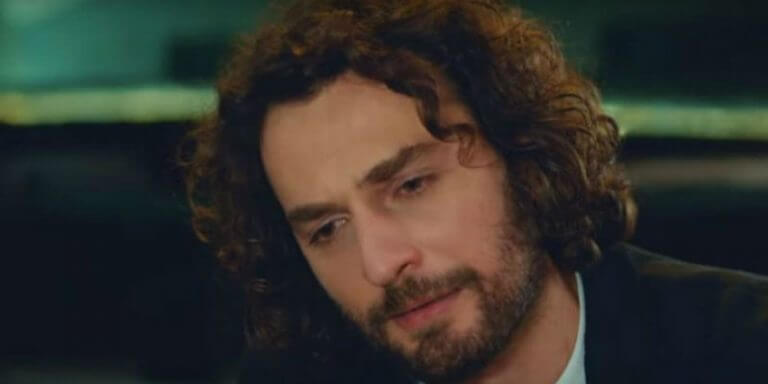 Bir Aile Hikayesi 11. Bölüm 2. Fragmanı İzle! Berk Unutamadığını Aşkını Buluyor!