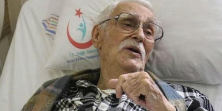 Eşref Kolçak Tekrar Hastaneye Kaldırıldı!