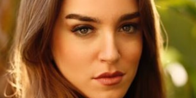 Ferhan Tülmen Kimdir?