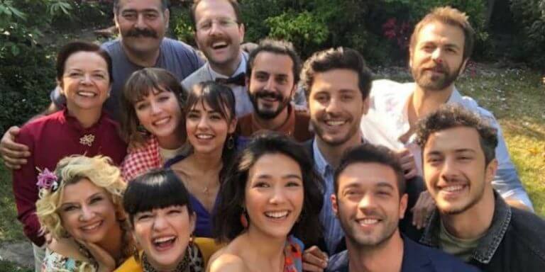 Her Yerde Sen Oyuncuları ve Karakterleri