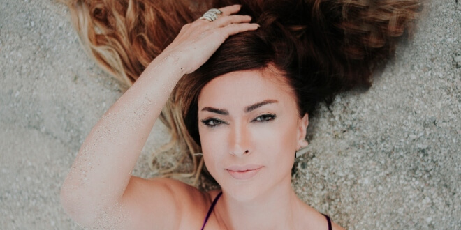 Reyhan Cansu Holywood Yolunda!