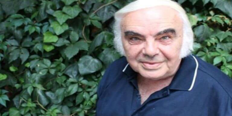 Ünlü Sanatçı Enis Fosforoğlu, Hayatını Kaybetti..