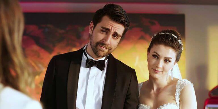 Afili Aşk 3. Bölüm 2. Fragmanı Geldi! Ayşe Evlilik Sözleşmesi Şoku Yaşayacak!