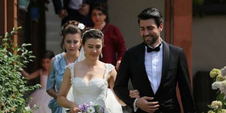 Afili Aşk 4. Bölüm Fragmanı Geldi! Kerem Her Şeyi Eline Yüzüne Bulaştırıyor!