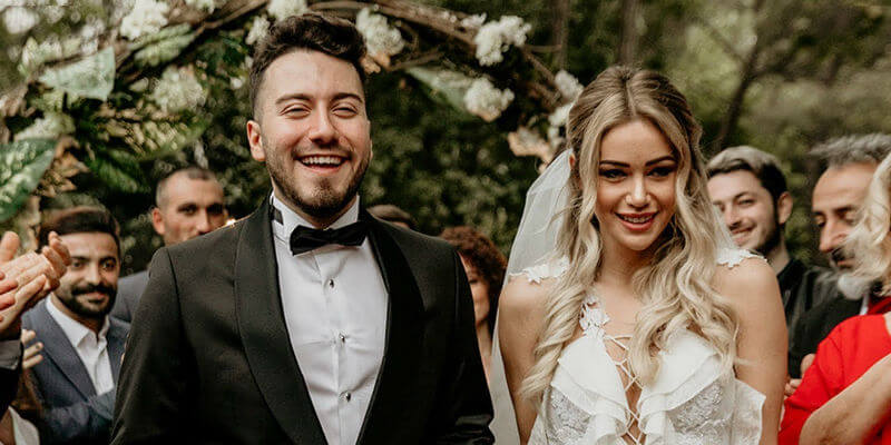 Enes Batur Şaka Yaptım Dedi Takipçilerinden Özür Diledi