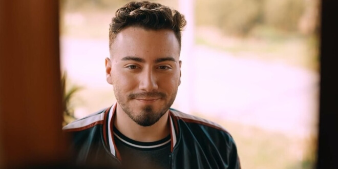 Enes Batur Umduğunu Bulamadı...