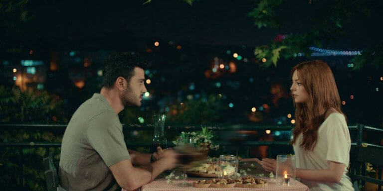 Leke 8. Bölüm Fragmanı İzle! Yasemin’e Süpriz Evlenme Teklifi!