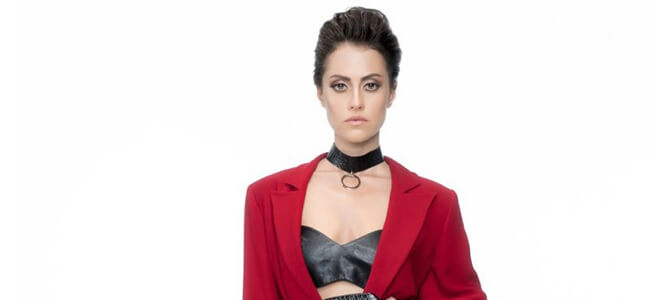 Derya Uluğ Paylaşım Yaptı Konseri İptal Oldu!