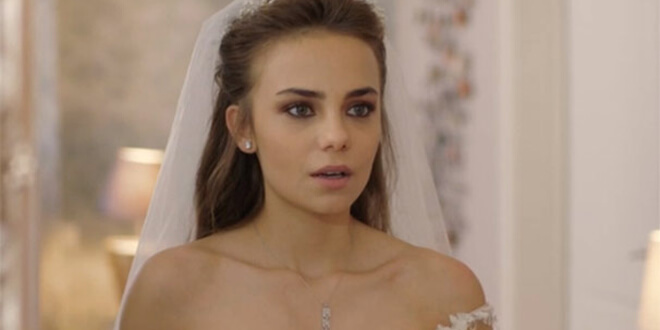 Zalim İstanbul'un Ceren'i Bahar Şahin'den Olay Poz!