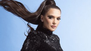 demet akalın kourtney kardashian 