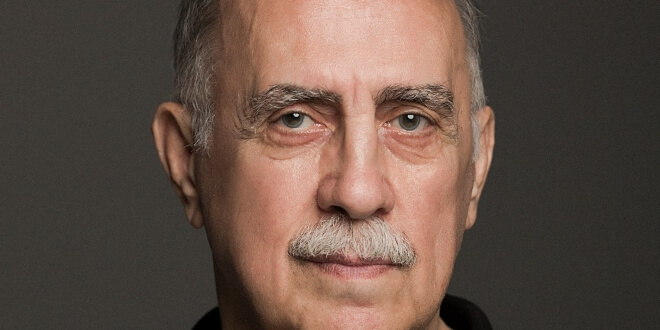 Ferdi Akarnur Kimdir?