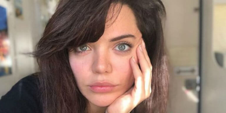 Hilal Altınbilek’in Annesiyle Paylaştığı Fotoğraf Hangisi Daha Güzel Dedirtti!