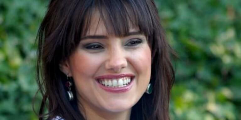 Nehir Erdoğan Yeni Dizide Başrolü Paylaşacağı İki Süpriz İsim Gündemde!