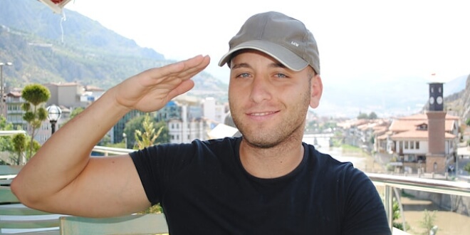 Taner Tolga Tarlacı Kimdir?