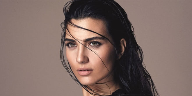 Tuba Büyüküstün'ün Şaşırtan Yeni İmajı